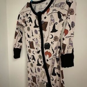 The Sleepy Sloth Hocus Pocus Theme PJ's